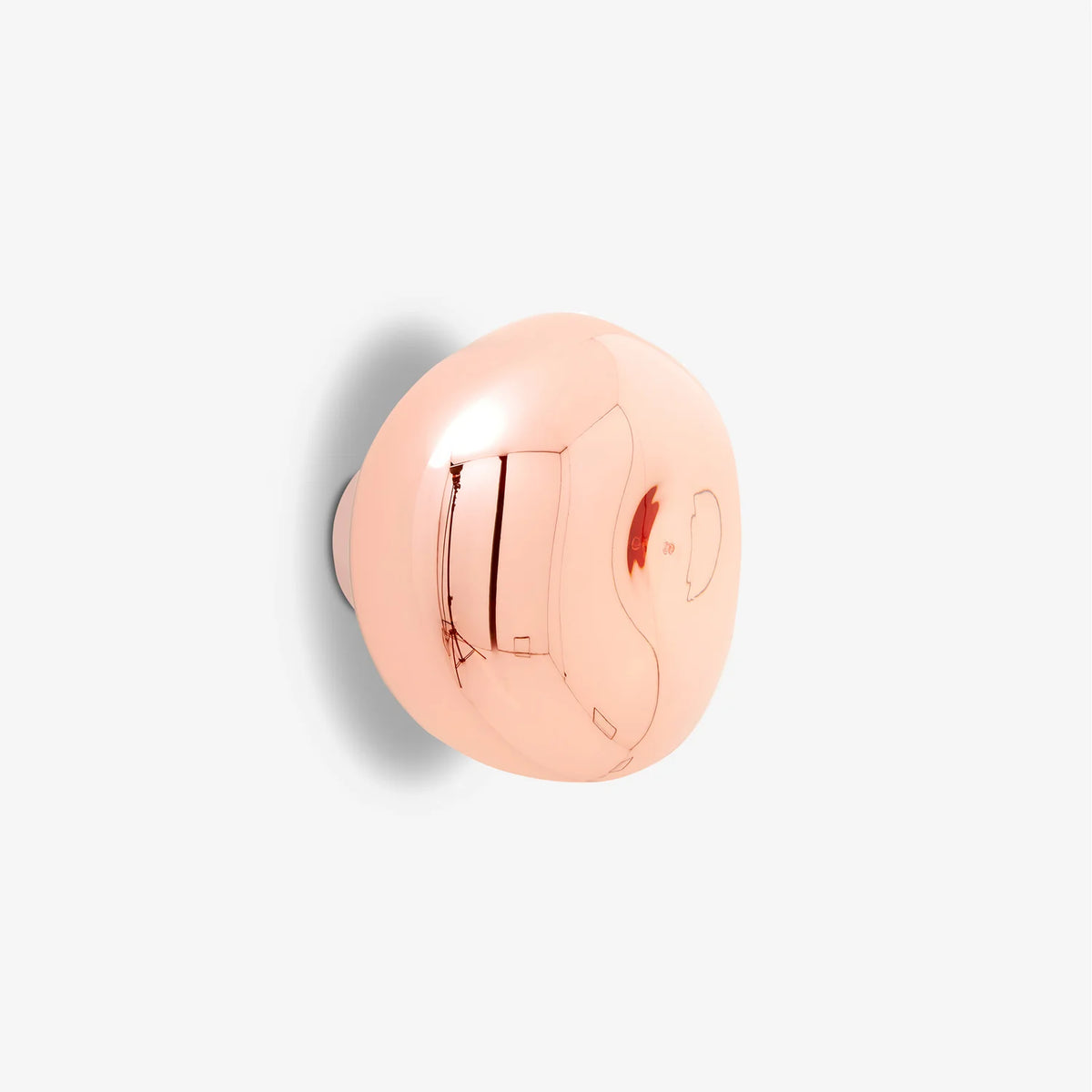 Asymmetric Fluid Form Wall Light