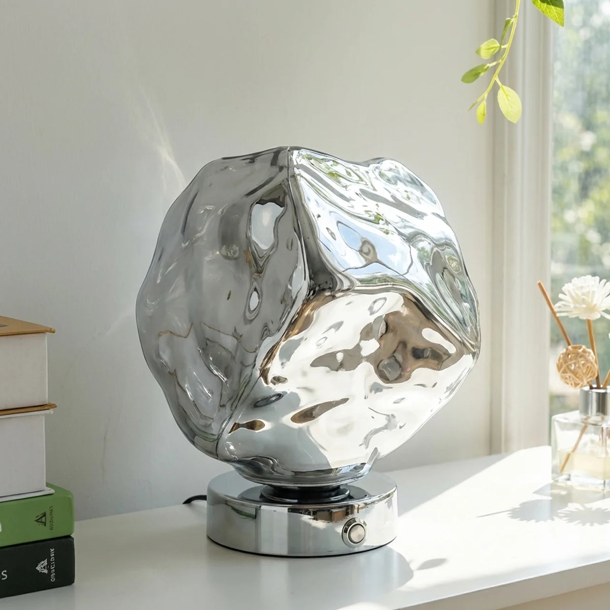 Organic Lava Glass Table Lamp