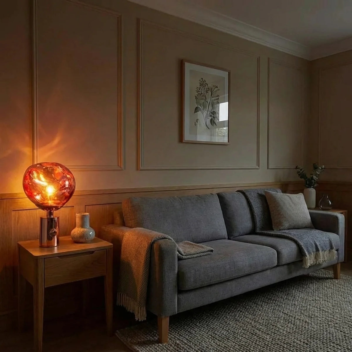 Irregular Metallic Globe Table Lamp